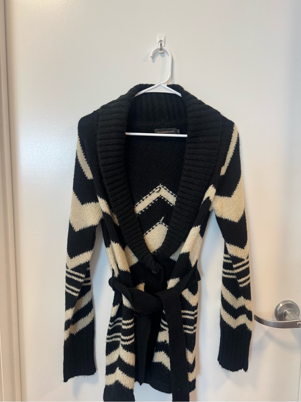 Eternal Sunshine Creations Black & Cream Geometric Shawl-Collar Cardigan